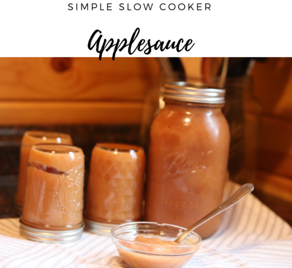 Simple Slow Cooker Applesauce